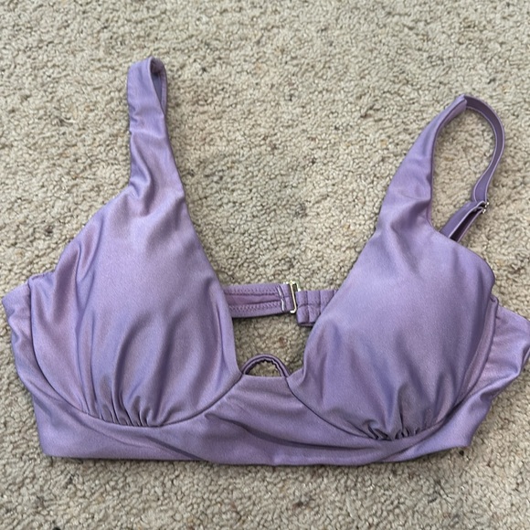 Chelsea and violent 2 piece swimsuit - Picture 5 of 5